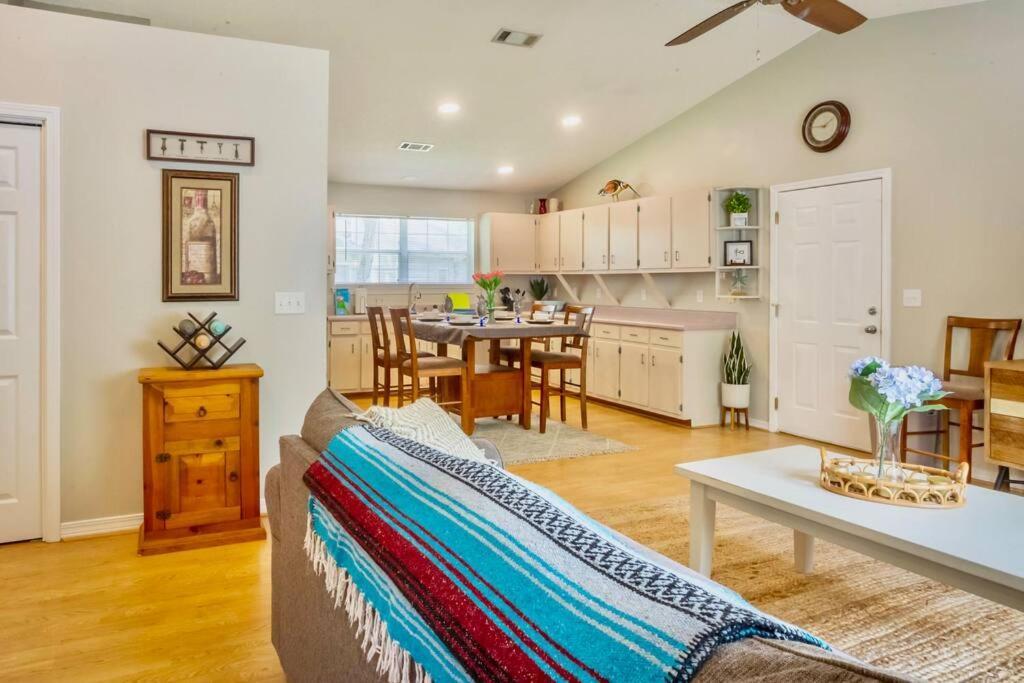 Life'S A Breeze - Updated 3Br 5Min To Pcola Beach غولف بريز المظهر الخارجي الصورة